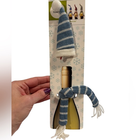 Blue & white Christmas celebrate the season knit hat & scarf wine bottle topper - Picture 2 of 5